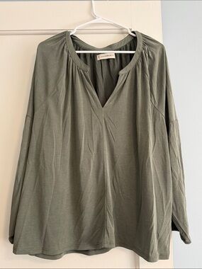 NWT Lucky Brand Olive V-Neck Gathered Tunic